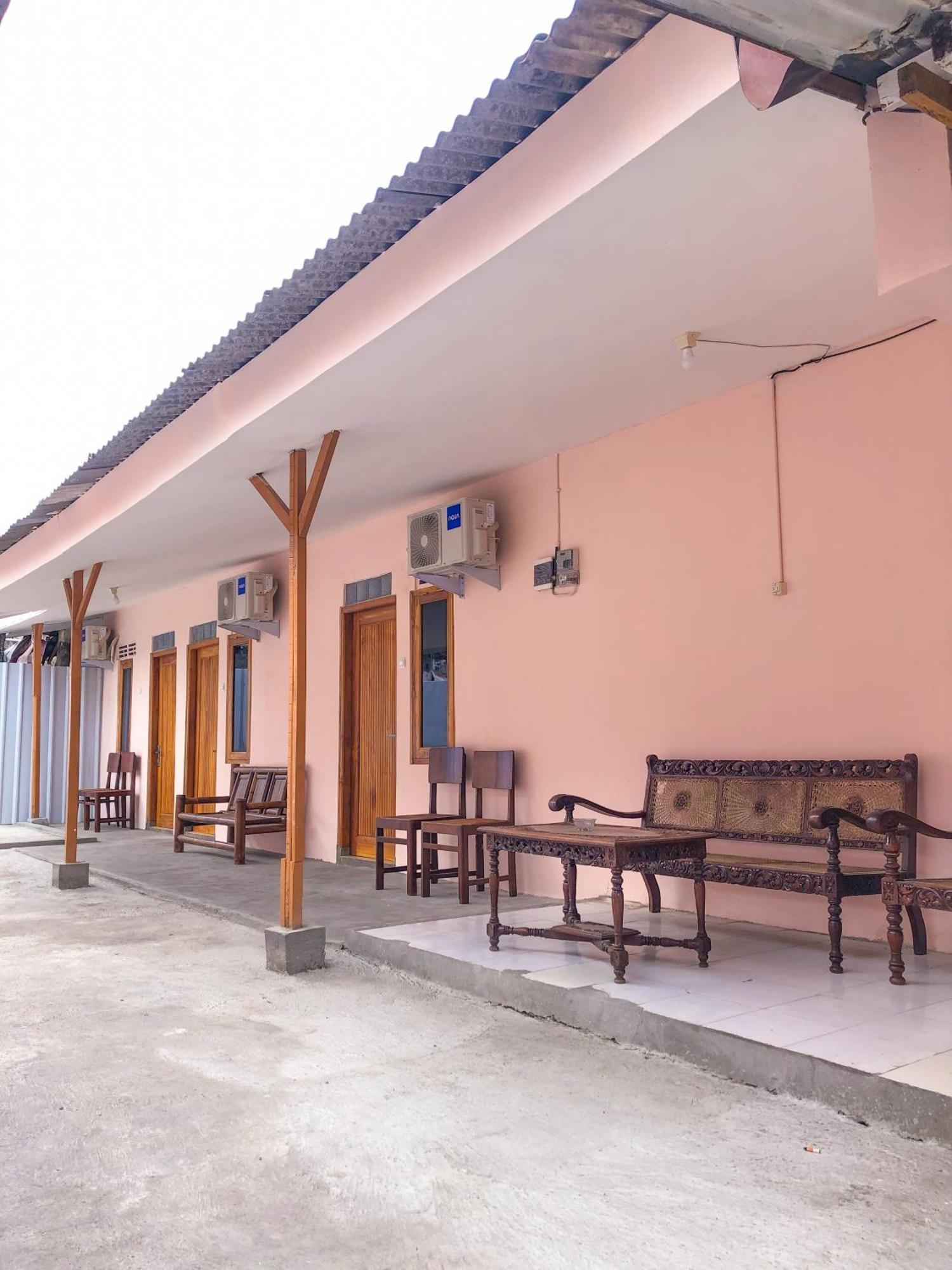 Wahyu Putri House